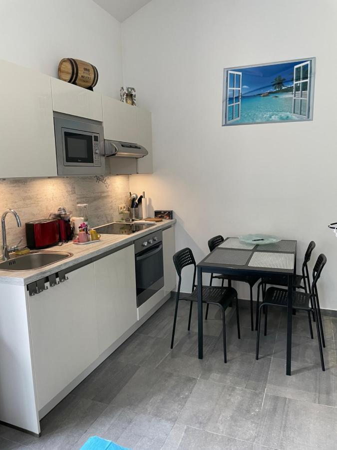 Loft Exceptionnel A Wepion Avec Jacuzzi Exterieur L Ete Et Cabine Infrarouge Εξωτερικό φωτογραφία
